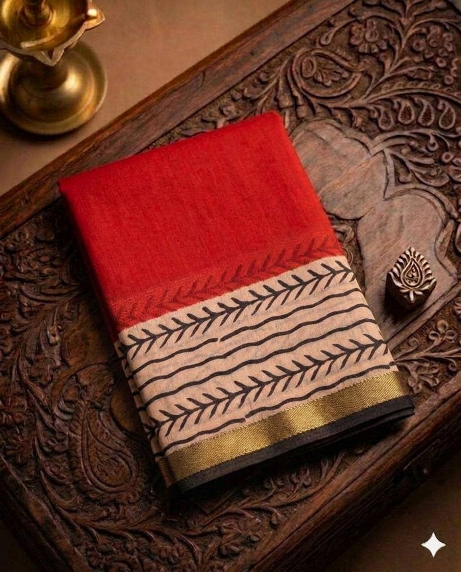 Red Geometrical Pattern Handloom Maheshwari Semi Silk Saree - WK77-019